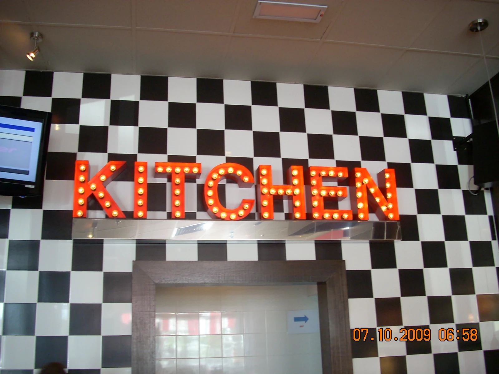 Installed illuminated lettering